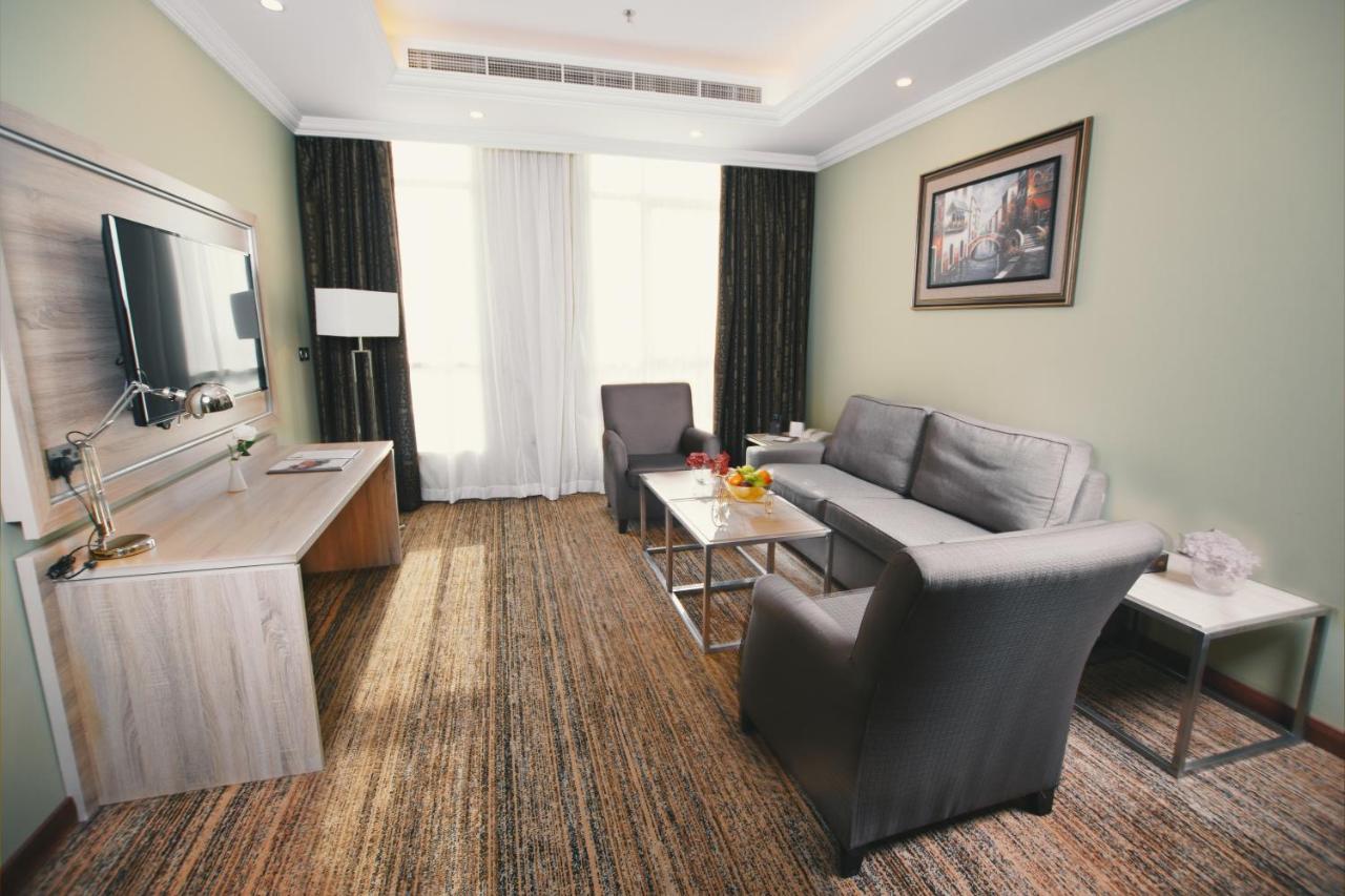 Iridium 70 Hotel Jiddah Esterno foto